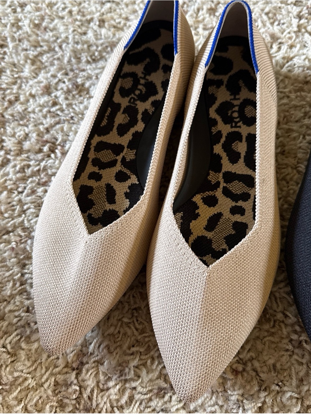 Rothy’s Women’s The Point II Ecru Black Flats 9 Lot Set Of 2 Rothys - Picture 3 of 9